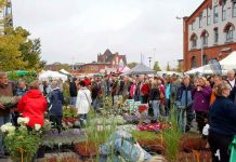 Herbstmarkt in der Bremer Überseestadt Herbstmarkt