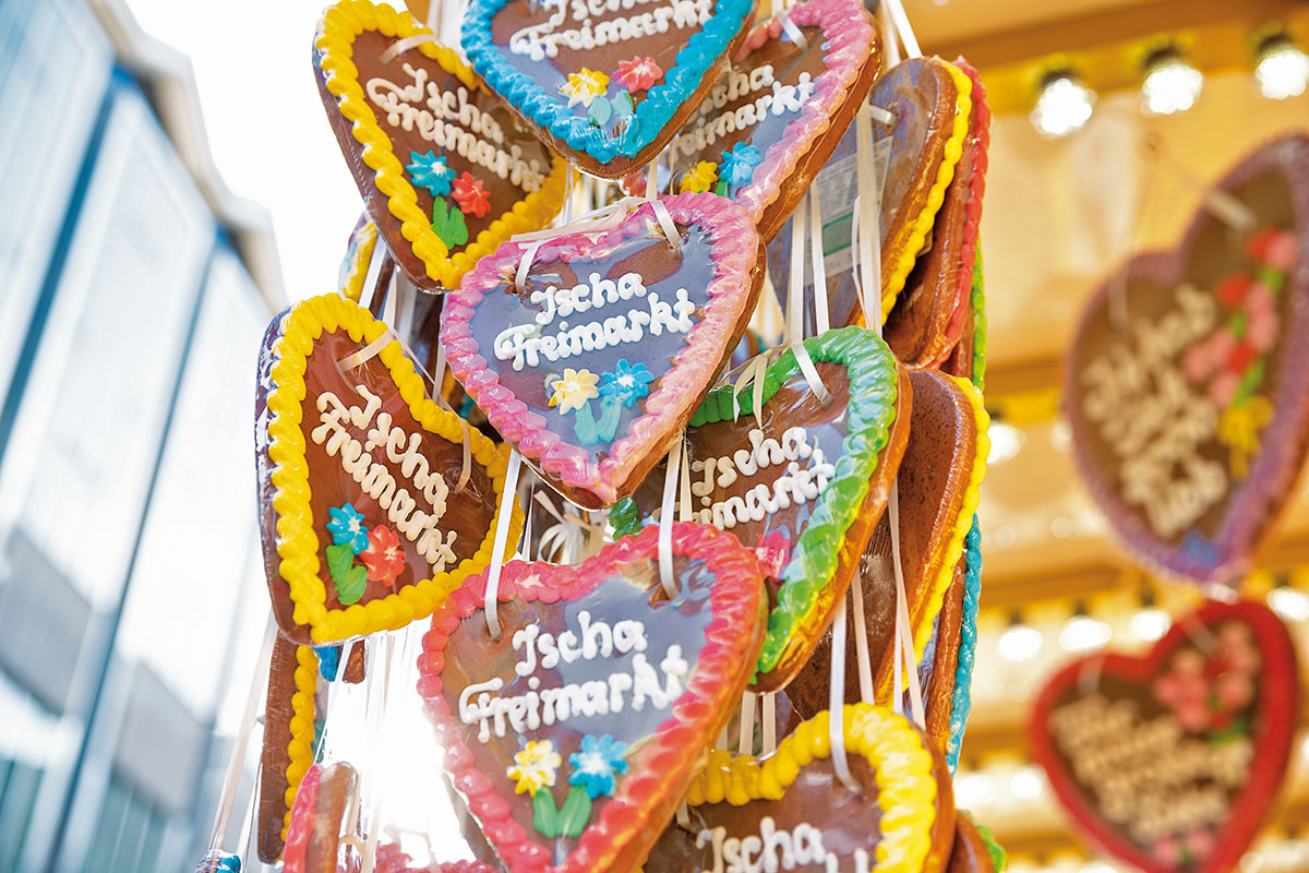 Lebkuchenherzen auf dem Bremer Freimarkt
