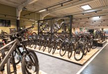Cube Store Bremen: Neue Wege auf zwei Rädern Fahrräder so weit das Auge reicht Foto: Bikemarket GmbH