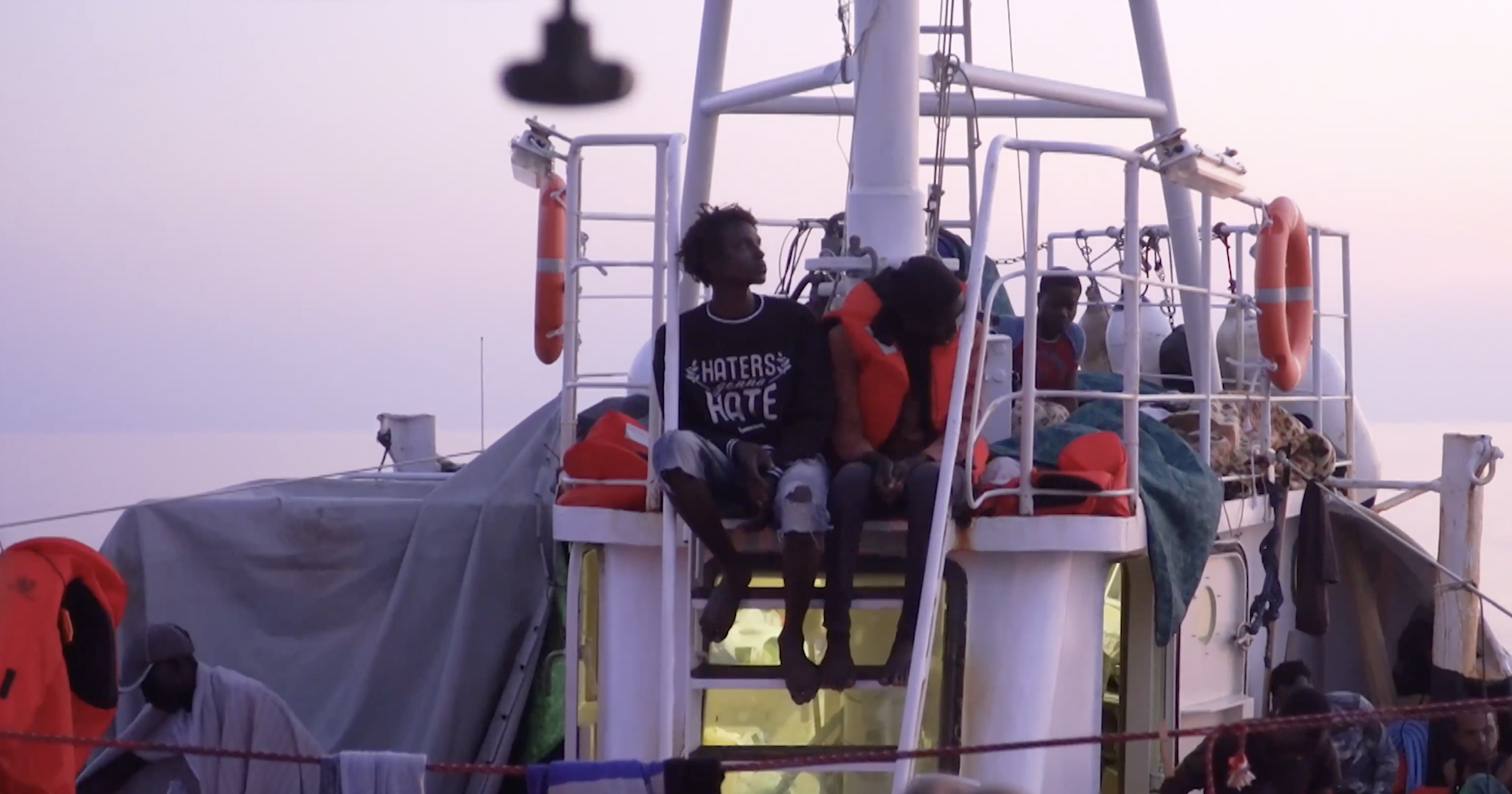 Einhundertvier - bewegende Doku über die Seenotrettung von Geflüchteten Foto